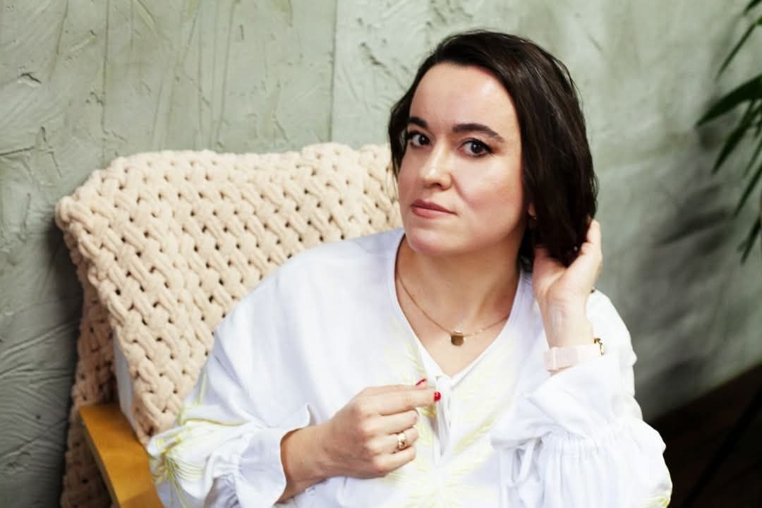 Три года "спасения" мужа и долги: психотерапевт разобрала брак Скальницкой